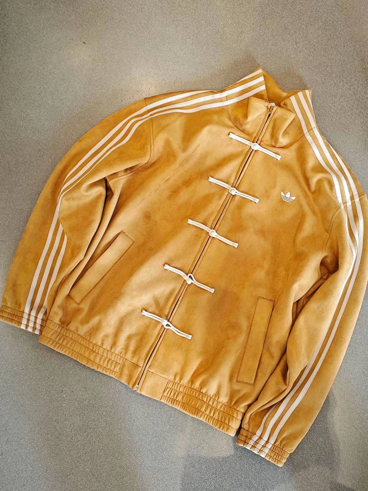 Yellow vintage toggle closure jacket triple stripe sleeves